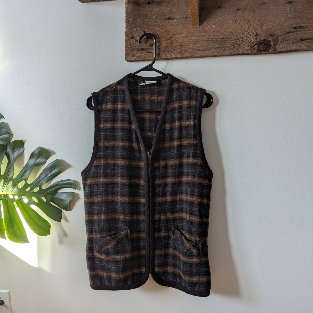 Vintage Plaid Sleeveless Vest